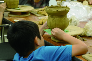 親子縄文土器作り03.jpg